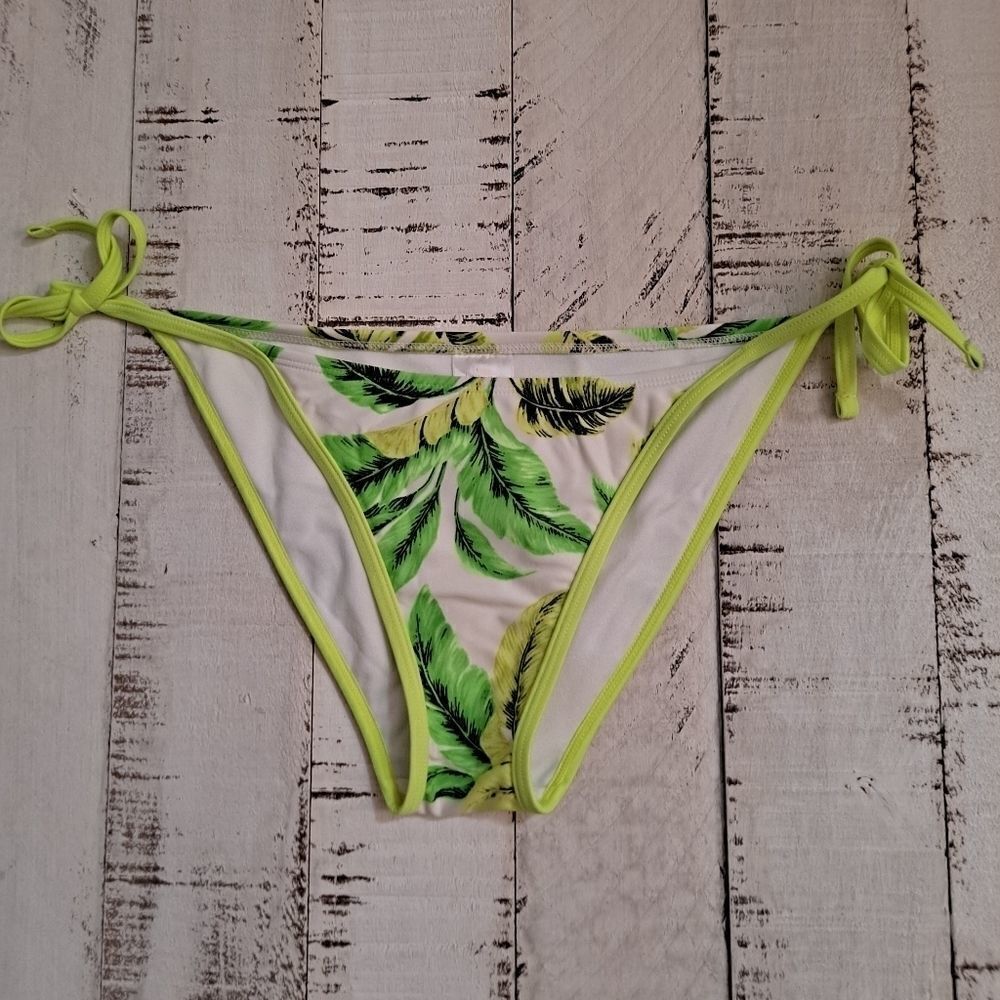 Xhilaration Bikini Bottom Large